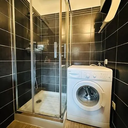 Appartement Grand T2 50m2 Centre, Vue Sur Cathédrale