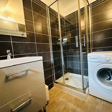 Apartment Grand T2 50m2 Centre, Vue Sur Cathedrale Narbonne
