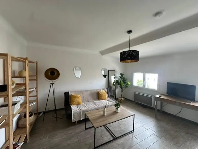 Apartment Grand T2 50m2 Centre, Vue Sur Cathedrale Narbonne
