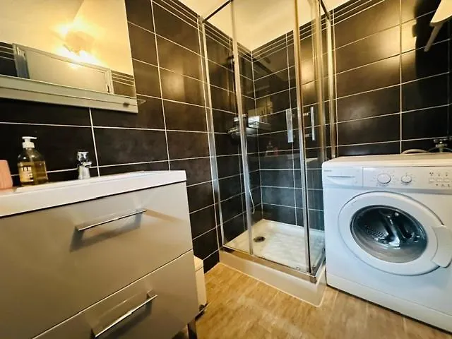 Apartment Grand T2 50m2 Centre, Vue Sur Cathedrale Narbonne